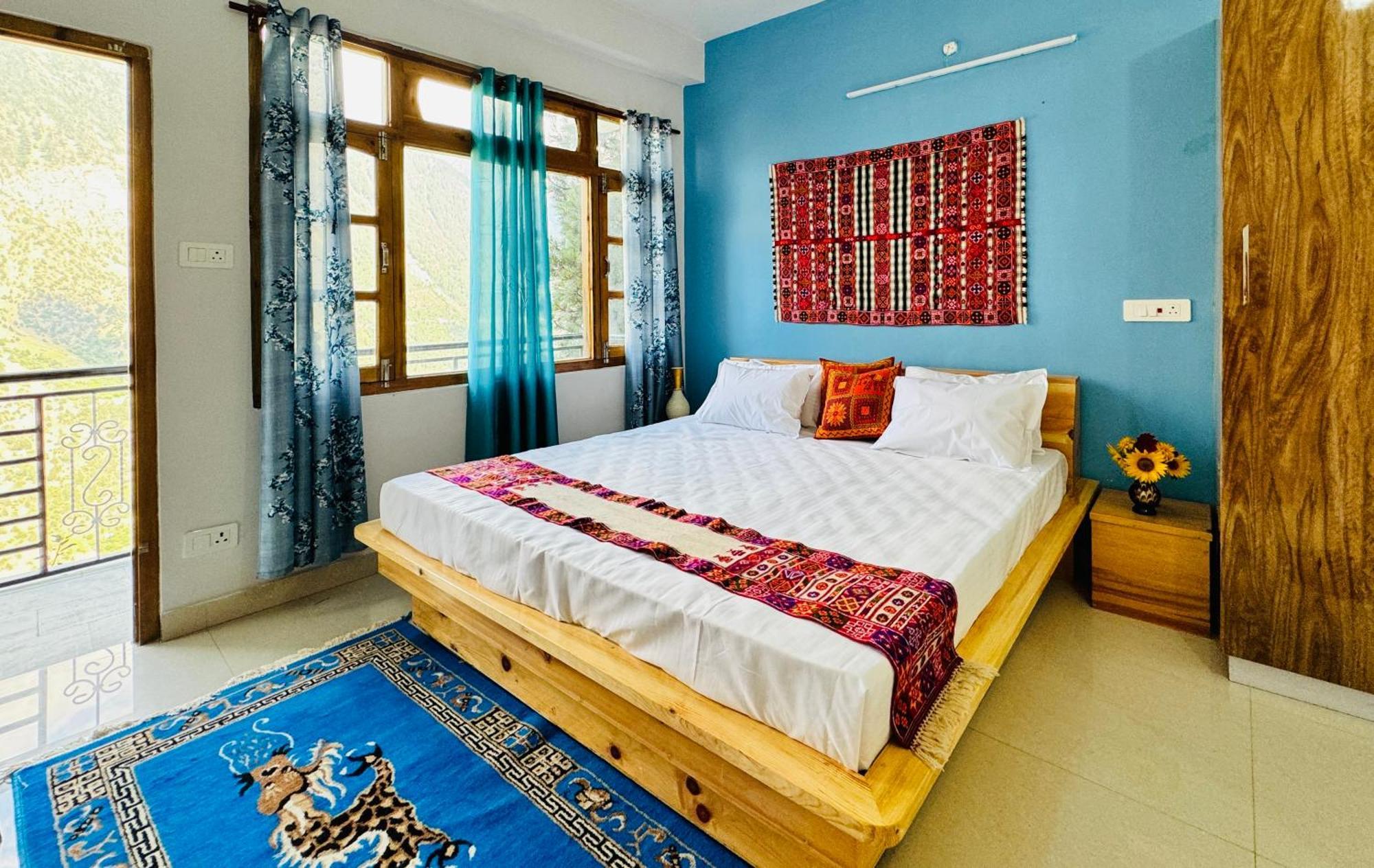 Pine View Retreat Homestay Kalpa Exterior photo